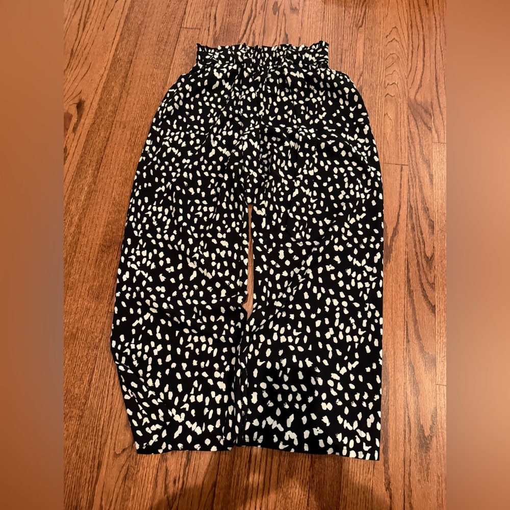 Elegant Black and White Women's wide leg work pants